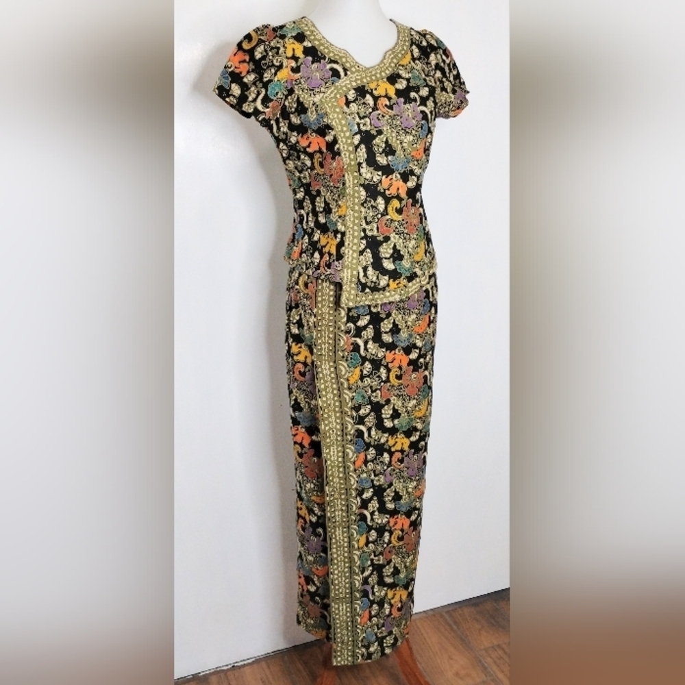 BATIK COTTON MAXI SKIRT AND BLOUSE NWOT - Picture 2 of 14